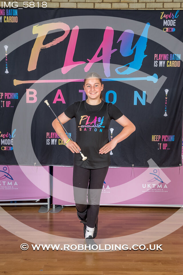 Play Baton – Banner – Groups