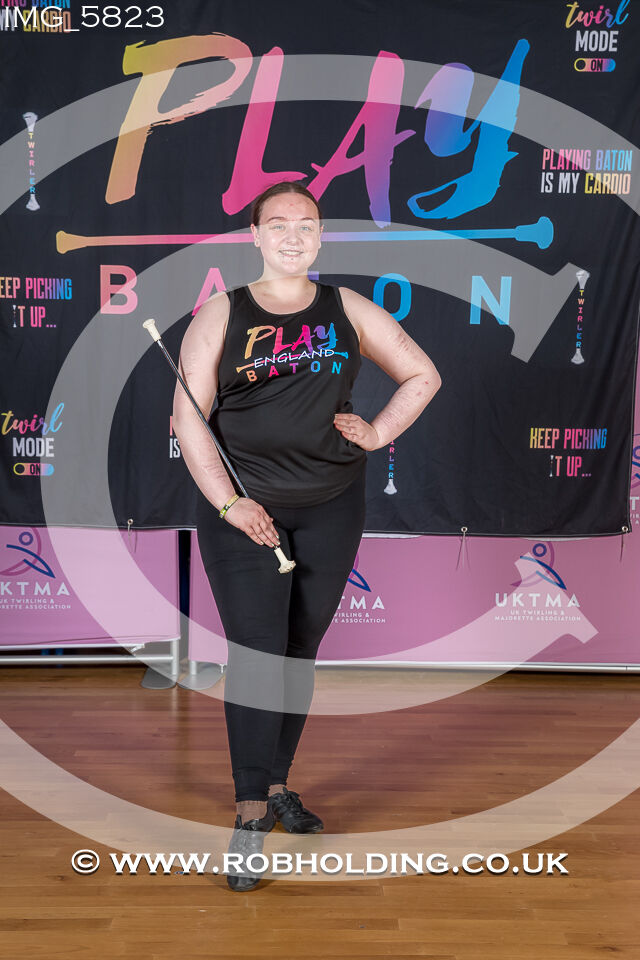 Play Baton – Banner – Groups