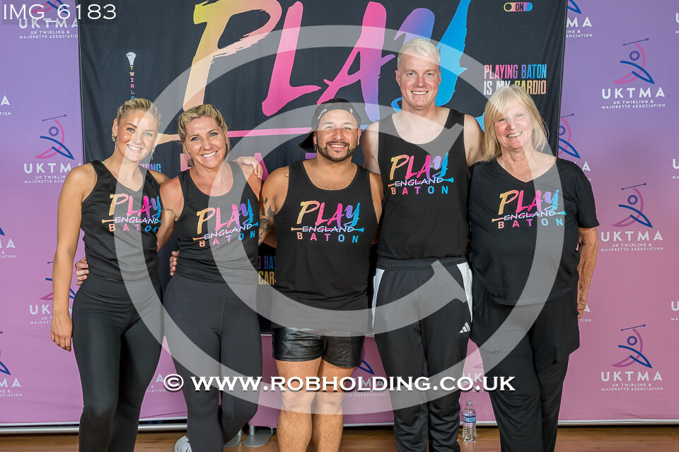 Play Baton – Banner – Groups