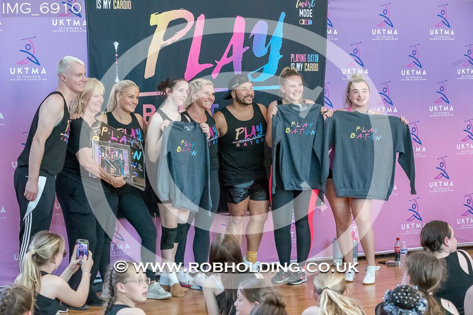 Play Baton – Coaches