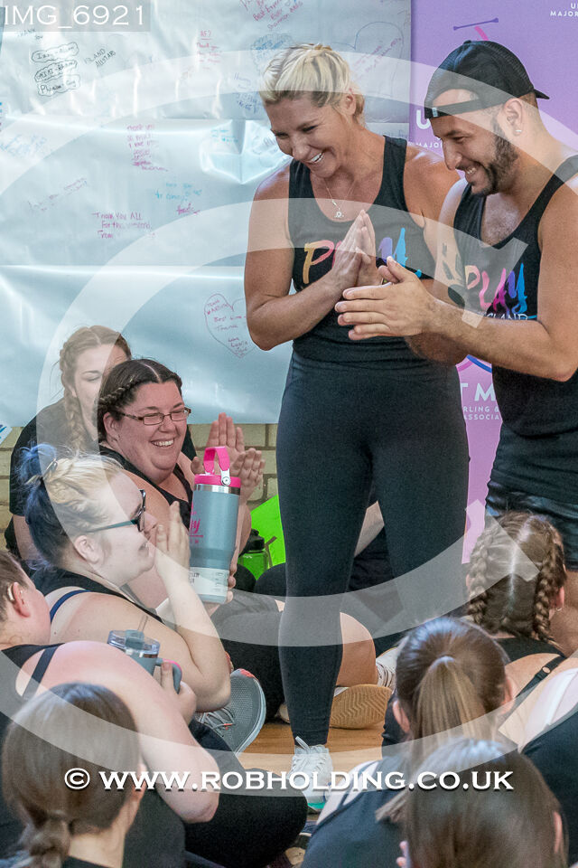 Play Baton – Banner – Groups