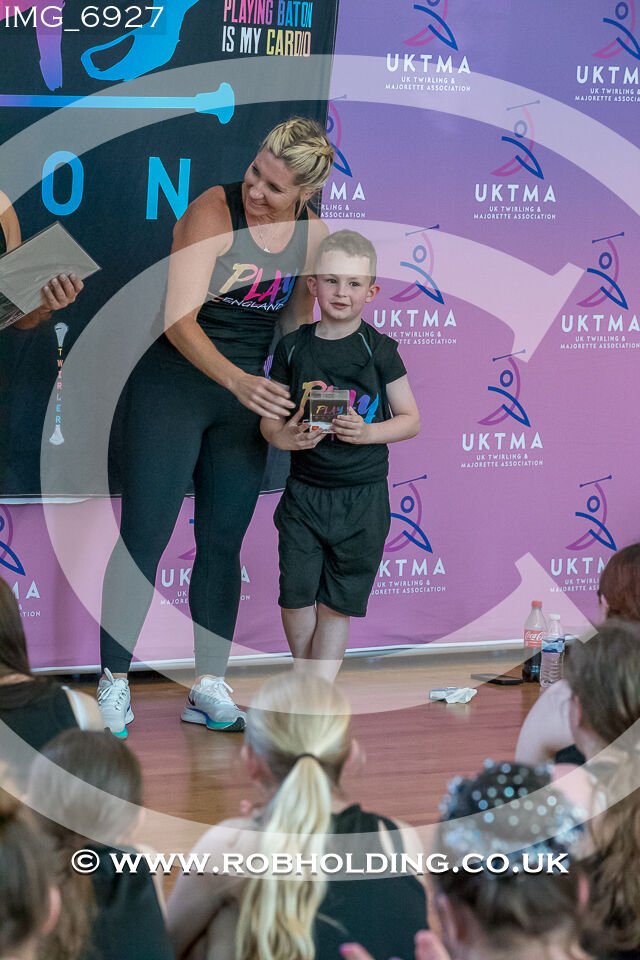 Play Baton – Banner – Groups